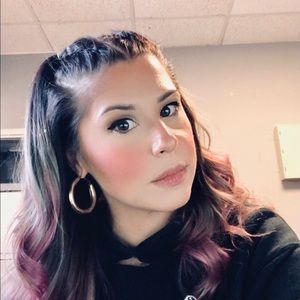 Meet your Posher, Allison